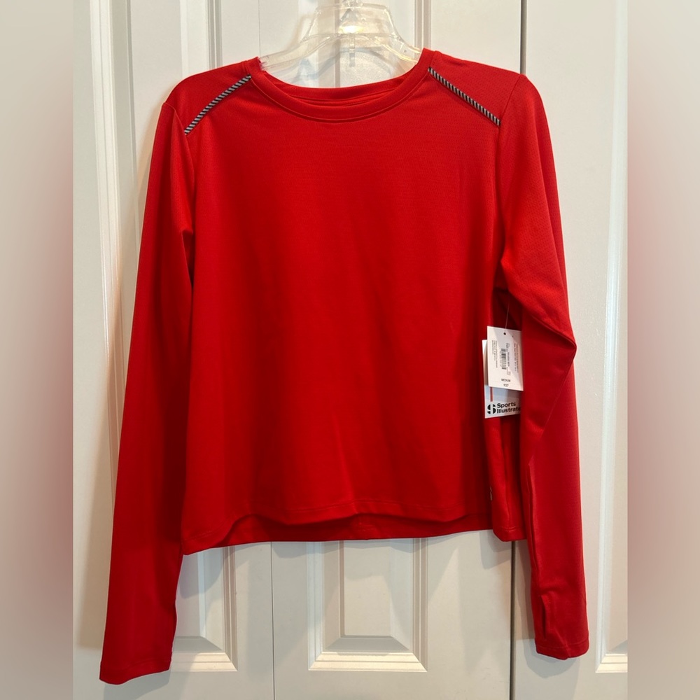 NWT Sports Illustrated Red Breathable Long Sleeve Women's Athleisure Crew Top